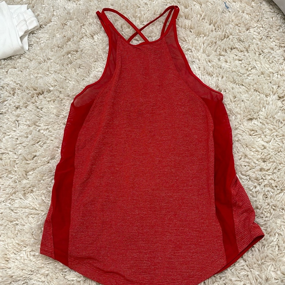 lululemon top red size 4